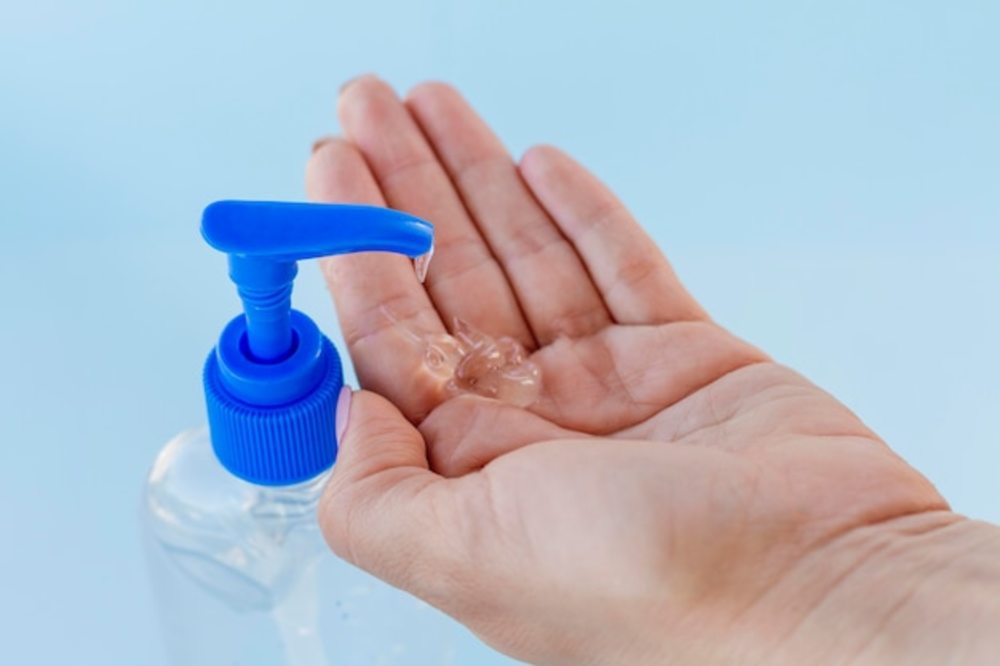 塑料容器中的水醇凝胶 提升个人卫生的便捷之选